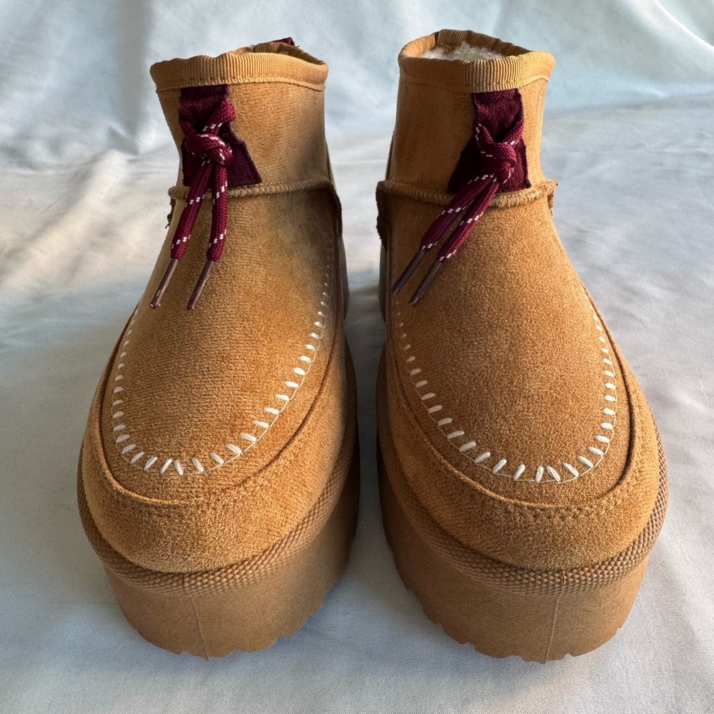 MUDD Boots Women’s Tan Brown Ankle Booties Platform Faux Suede Size 7